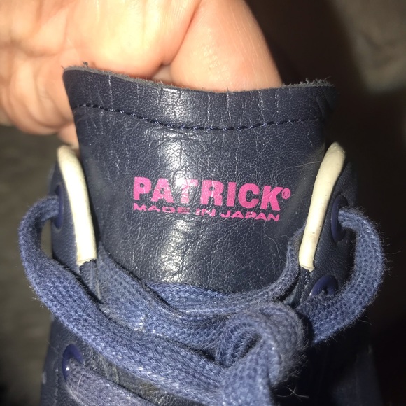 🎉 HP! Rare! PATRICK Navy Leather Sneakers - EUC! - Picture 9 of 9